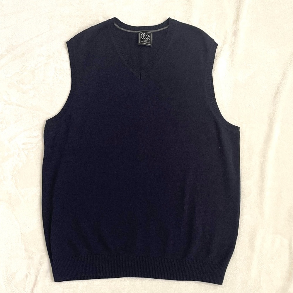 Jos A. Banks Traveler  navy vest